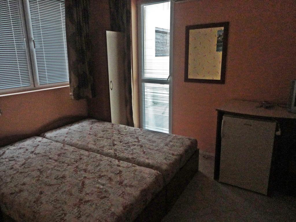 Guest Rooms Casa Luba Sveti Vlas Chambre photo