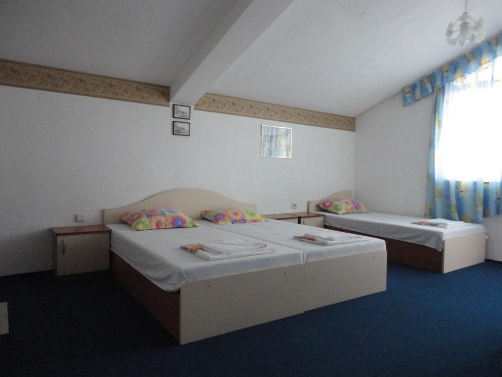 Guest Rooms Casa Luba Sveti Vlas Chambre photo