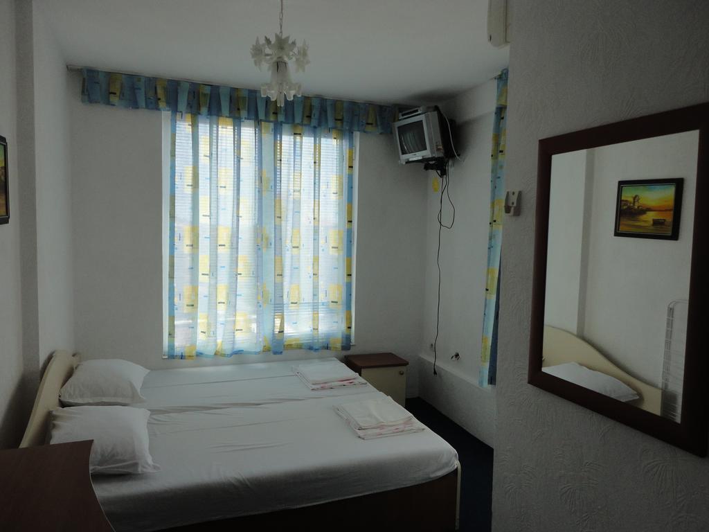 Guest Rooms Casa Luba Sveti Vlas Chambre photo