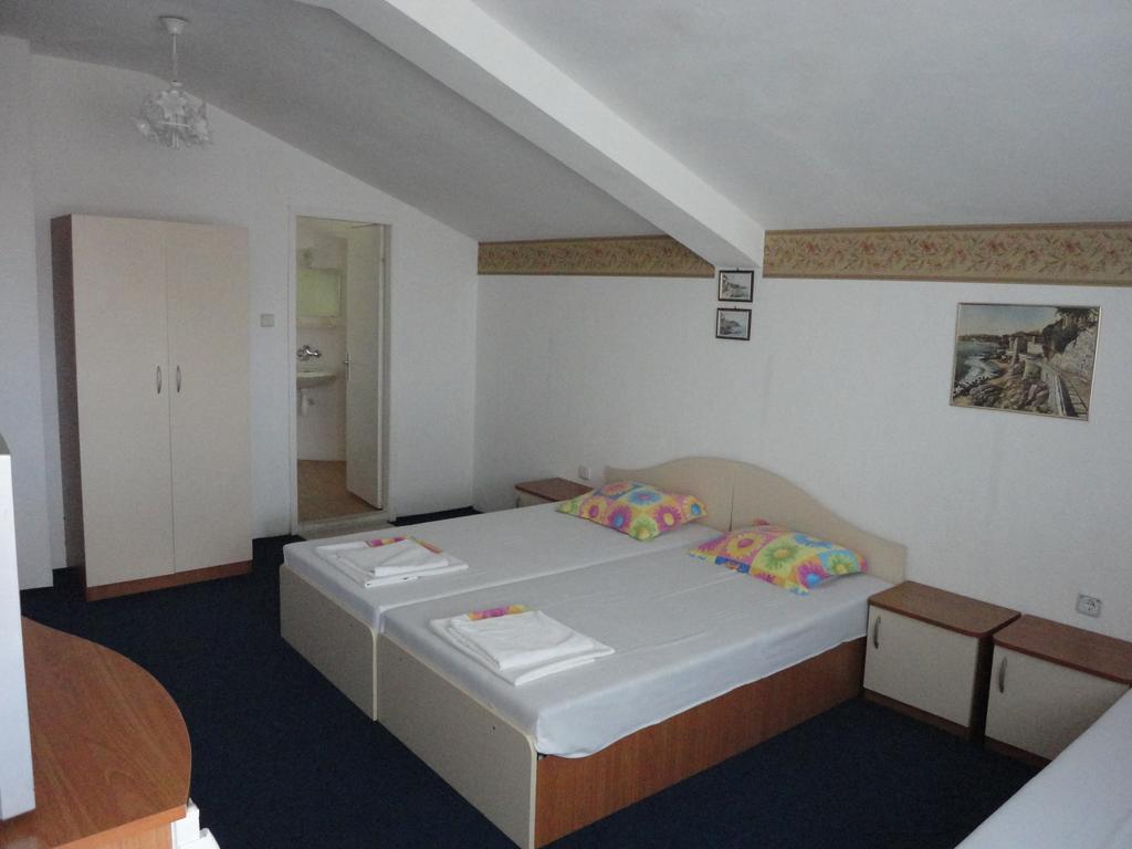 Guest Rooms Casa Luba Sveti Vlas Chambre photo